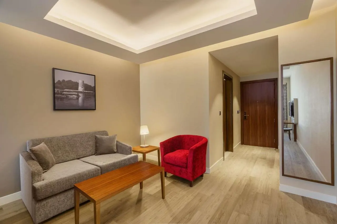 Radisson Resort Ras Al Khaimah Marjan Island 4*, رأس الخيمة